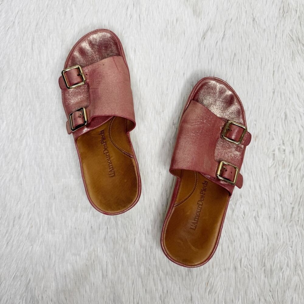 L'AMOUR DES PIEDS / metallic pink Viareggio buckle leather slide sandals / 7.5